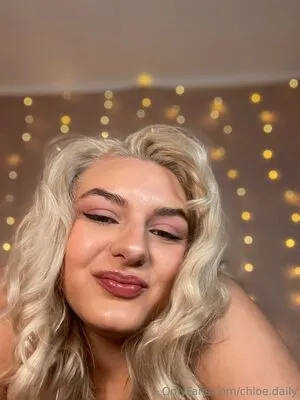Chloe Daily OnlyFans Leaked Free Thumbnail Picture - #5WHduk3m6X
