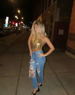 Chloe Dinello OnlyFans Leaked Free Thumbnail Picture - #A7nBFhr6vu