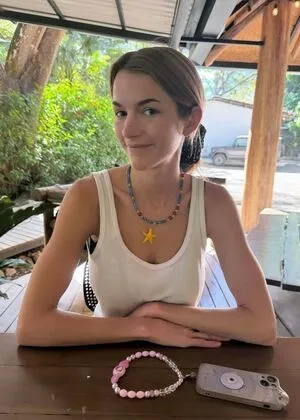 Chloe East OnlyFans Leaked Free Thumbnail Picture - #qxwPQDos3y