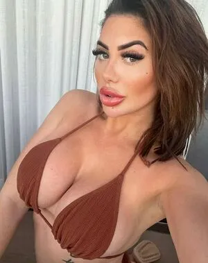 Chloe Ferry Geordie Shore OnlyFans Leaked Free Thumbnail Picture - #bXL4Rl0fMw