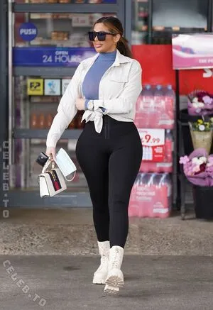 Chloe Ferry OnlyFans Leaked Free Thumbnail Picture - #KwQ0g0vdrH