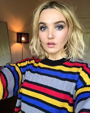 Chloe Fineman OnlyFans Leaked Free Thumbnail Picture - #FBYseec0gF