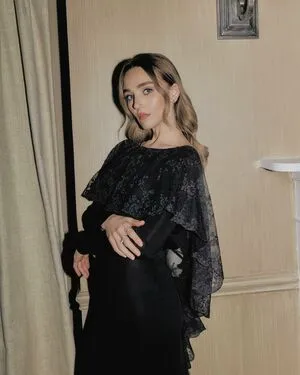Chloe Fineman OnlyFans Leaked Free Thumbnail Picture - #TZQx2qk9oe