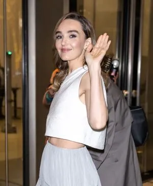 Chloe Fineman OnlyFans Leaked Free Thumbnail Picture - #XEchxajEbc
