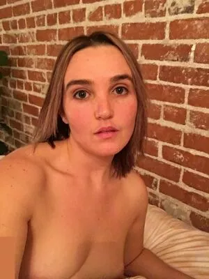 Chloe Fineman OnlyFans Leaked Free Thumbnail Picture - #cexprpiW1U