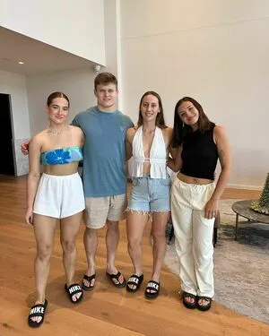 Chloe Fleming OnlyFans Leaked Free Thumbnail Picture - #GAAnVONogz