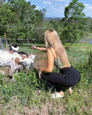 Chloe Fleming OnlyFans Leaked Free Thumbnail Picture - #Mp948mI6An