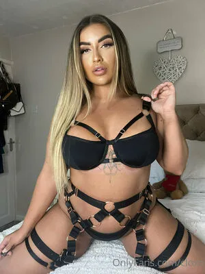 Chloe Fleming OnlyFans Leaked Free Thumbnail Picture - #nkJxxAw10t