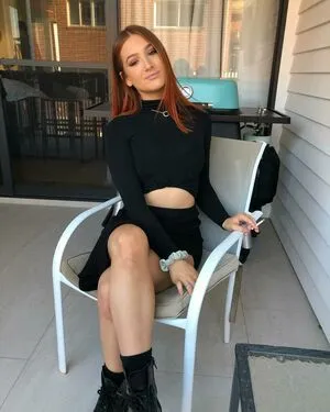 Chloe Fleming OnlyFans Leaked Free Thumbnail Picture - #q0Hby1qj6t