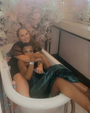 Chloe Hatton OnlyFans Leaked Free Thumbnail Picture - #s7LlBPk7Ow