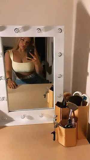Chloe Ilsley OnlyFans Leaked Free Thumbnail Picture - #5RHgPkpWL9