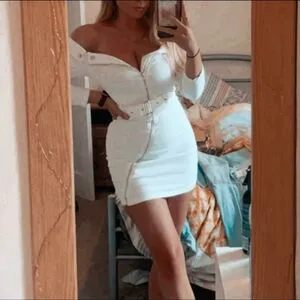 Chloe Ilsley OnlyFans Leaked Free Thumbnail Picture - #8Aew7PY0Px