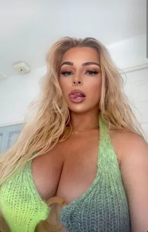Chloe Ilsley OnlyFans Leaked Free Thumbnail Picture - #ABVGP685NA