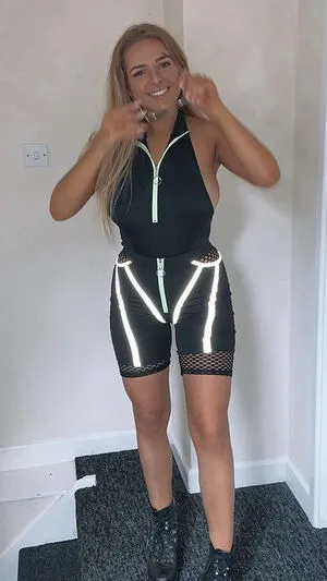 Chloe Ilsley OnlyFans Leaked Free Thumbnail Picture - #GltwrwRCWZ