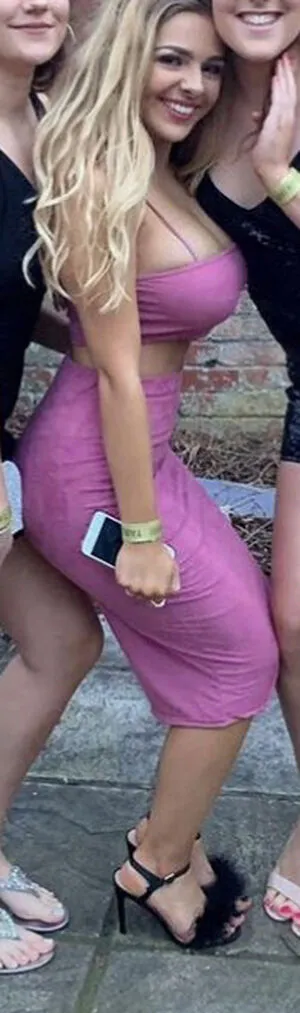 Chloe Ilsley OnlyFans Leaked Free Thumbnail Picture - #Xi9V5DwtTP