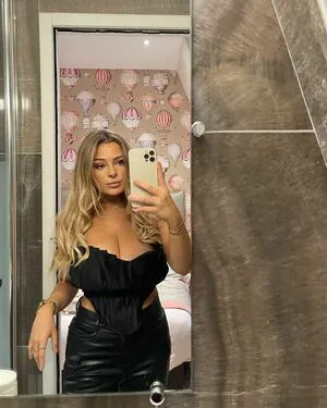 Chloe Ilsley OnlyFans Leaked Free Thumbnail Picture - #hNnGn6CuSe