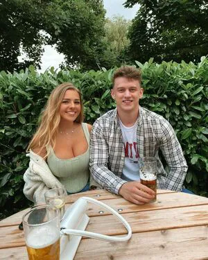 Chloe Ilsley OnlyFans Leaked Free Thumbnail Picture - #iGdfoug2Id