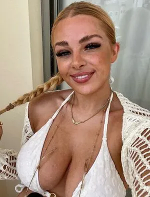 Chloe Ilsley OnlyFans Leaked Free Thumbnail Picture - #qLoMK5lhSJ