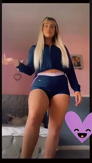 Chloe Joanne Carter OnlyFans Leaked Free Thumbnail Picture - #oXmYyjQnt9
