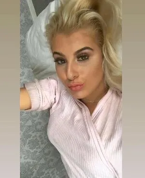 Chloe Joanne Carter OnlyFans Leaked Free Thumbnail Picture - #sPehmmG01i