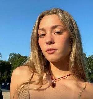 Chloe Lang OnlyFans Leaked Free Thumbnail Picture - #GHjA9YRfuT