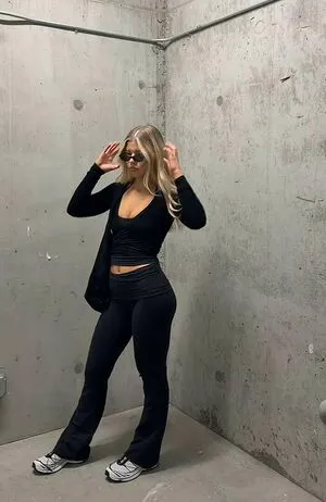 Chloe Lippai OnlyFans Leaked Free Thumbnail Picture - #pro8EKuzVF