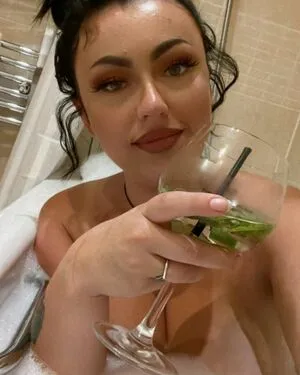 Chloe Louise OnlyFans Leaked Free Thumbnail Picture - #6OBYK22CGE