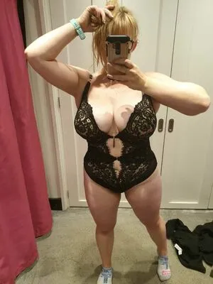 Chloe Louisex OnlyFans Leaked Free Thumbnail Picture - #ooY9SQ6Uia
