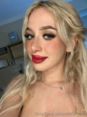 Chloe Lust OnlyFans Leaked Free Thumbnail Picture - #3rjp48Yd2X