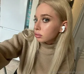 Chloe Lust OnlyFans Leaked Free Thumbnail Picture - #GbNOkmETIv