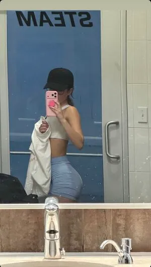 Chloe Marquez OnlyFans Leaked Free Thumbnail Picture - #E2vjQvYG9P