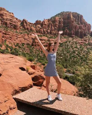 Chloe Mettenbrink OnlyFans Leaked Free Thumbnail Picture - #q46l2IFI1u