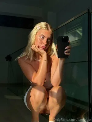 Chloe Miller OnlyFans Leaked Free Thumbnail Picture - #QARY5ZF86c