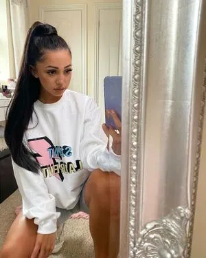 Chloe Reynolds OnlyFans Leaked Free Thumbnail Picture - #GhZ2WExtMp