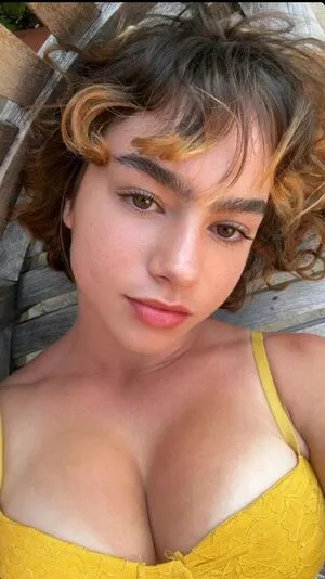 Chloe Reynolds OnlyFans Leaked Free Thumbnail Picture - #UawSqSk1tb