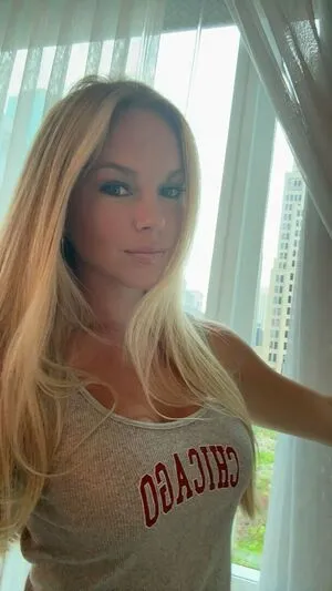 Chloe Rigdon OnlyFans Leaked Free Thumbnail Picture - #VeuwcUKyOm