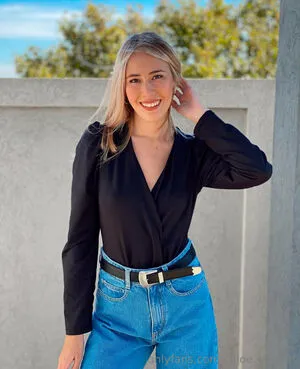 Chloe Schmidt OnlyFans Leaked Free Thumbnail Picture - #mmDxZa448c