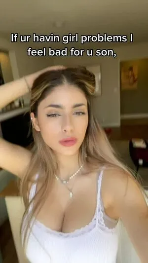 Chloe Simon Chloe Simon5 OnlyFans Leaked Free Thumbnail Picture - #4ErPPHu5E8