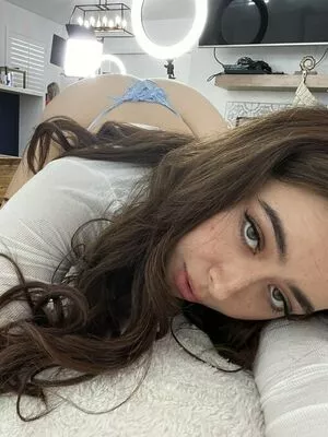 Chloe Surreal OnlyFans Leaked Free Thumbnail Picture - #nC2Ty79122