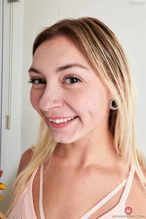 Chloe Temple OnlyFans Leaked Free Thumbnail Picture - #0JuPiLr6rP