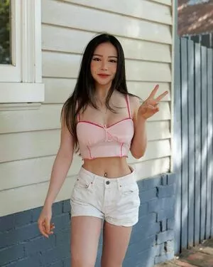 Chloe Ting OnlyFans Leaked Free Thumbnail Picture - #AmFzfOB6g6