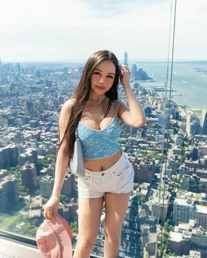 Chloe Ting OnlyFans Leaked Free Thumbnail Picture - #uTFdksJ7cU