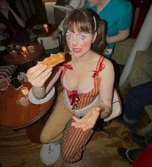 Chloe Troast OnlyFans Leaked Free Thumbnail Picture - #OwND7iT636