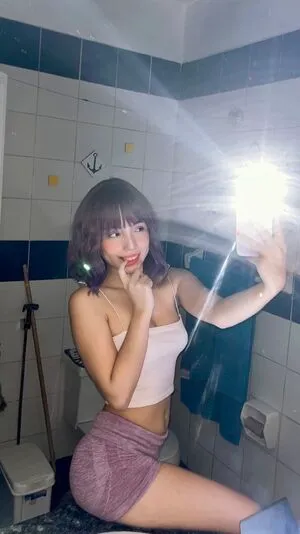 Chloe Valentina OnlyFans Leaked Free Thumbnail Picture - #buA25dpyjX