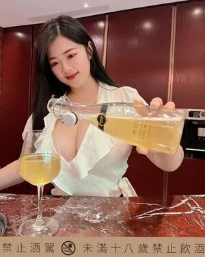 Chloe OnlyFans Leaked Free Thumbnail Picture - #pupJDtzAIi