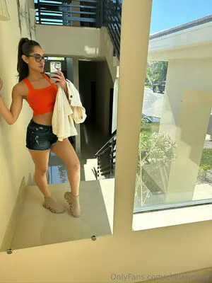 Chloeamour OnlyFans Leaked Free Thumbnail Picture - #UUWsEEFfa6
