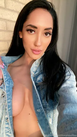 Chloeamourfree OnlyFans Leaked Free Thumbnail Picture - #zkhyCOfIo5