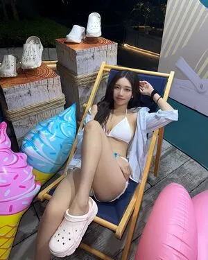 Chloecloudy OnlyFans Leaked Free Thumbnail Picture - #0G0op4K9Il