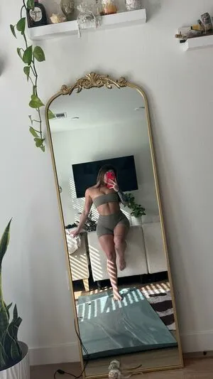Chloecreamss OnlyFans Leaked Free Thumbnail Picture - #WIV5Au0pYj