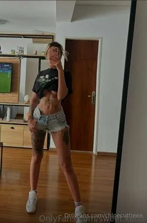 Chloecuttieee OnlyFans Leaked Free Thumbnail Picture - #o9HCvy3JJ3